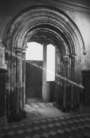 ABBEY CLOISTER ARCH IN BAPTISTRY OF PARISH CHURCH